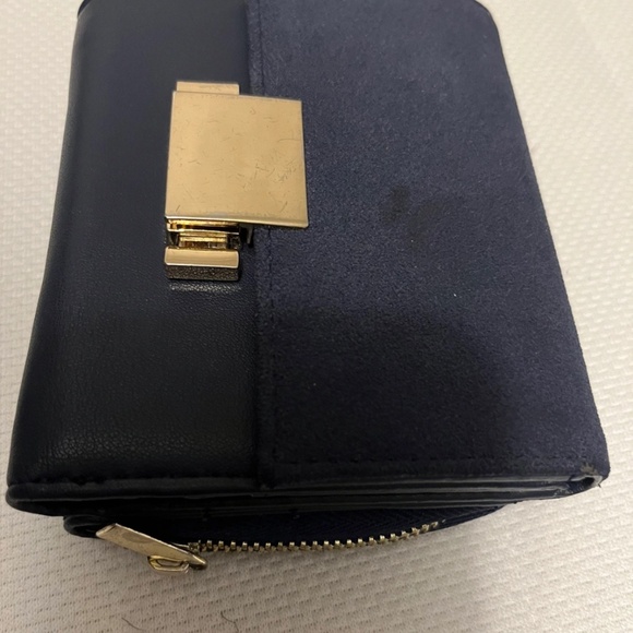 Wallet - Picture 3 of 3